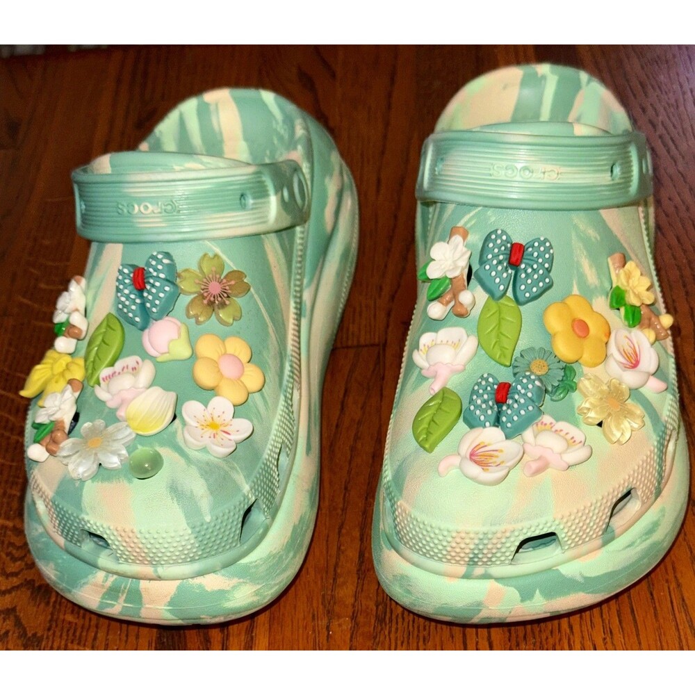 Crocs Siren embellished jibbitz Platform Clog In Marble Green W8